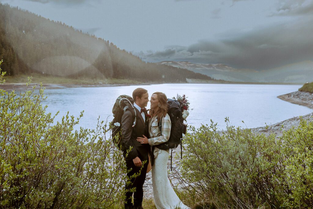 Colorado mountain lake wedding portraits