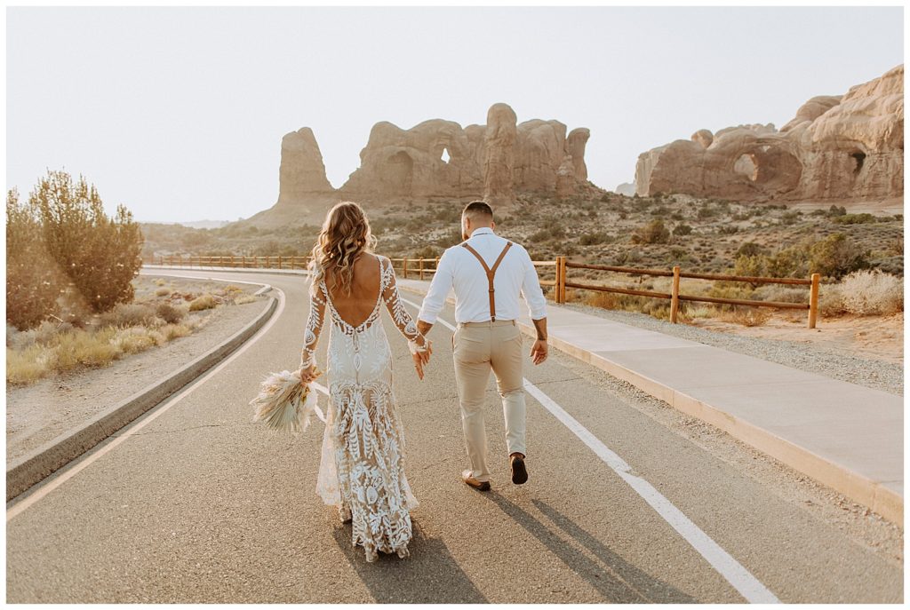 bride and groom Utah Elopement at Arches National Park