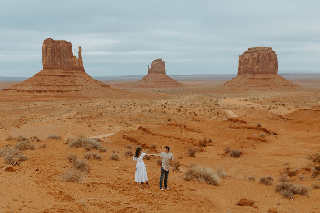 Engagement Session in Monument Valley